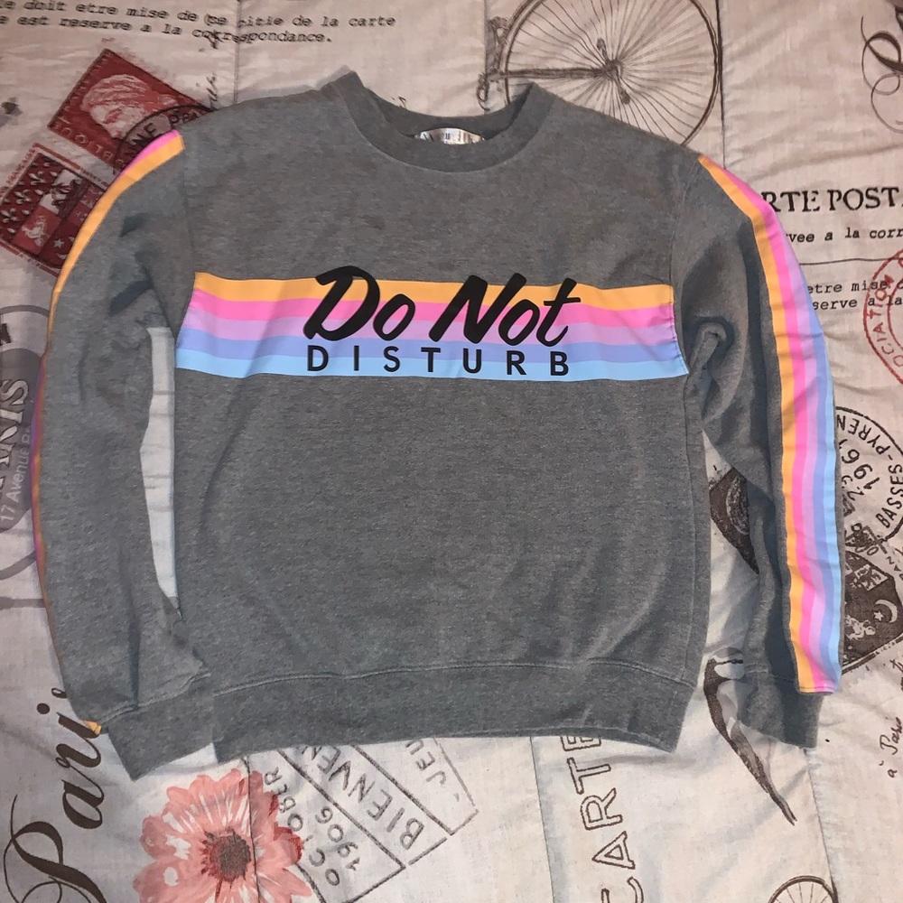 Long sleeve cute shirt
